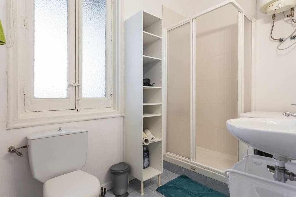 Piso Confortable Y Centrico Apartment Madrid Bagian luar foto